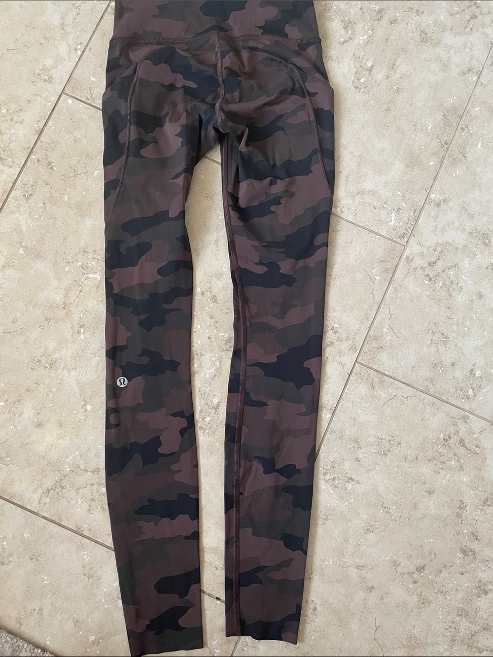 lululemon athletica Women's Camo Fast and Free Leggings size 2 - Picture 3 of 4